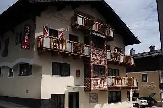 Готель Glasererhaus 3*