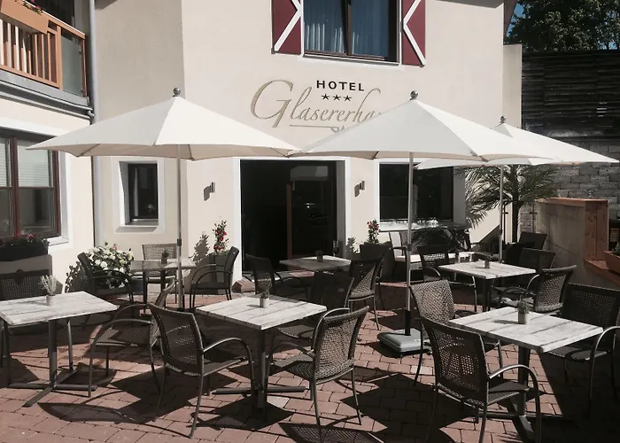 Glasererhaus 3*
